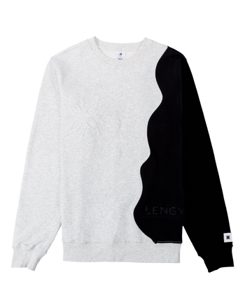 xQcow Crewneck